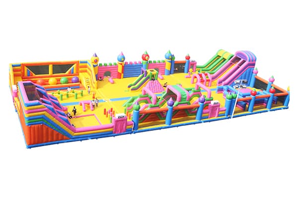 Inflatable theme park supplier