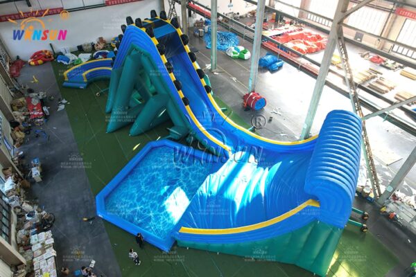 Outdoor crocodile inflatable water park