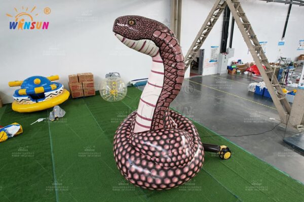 Promotional giant cobra inflatable for trade shows