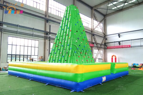 Wholesale giant inflatable climbing mountain for parks