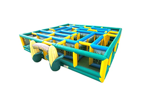 Custom Printed PVC Inflatable Corn Maze with Farm Theme Graphics