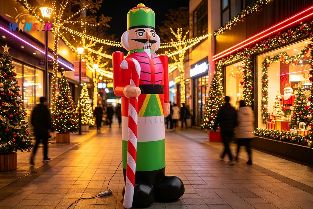 Inflatable Christmas Decoration for Theme Park