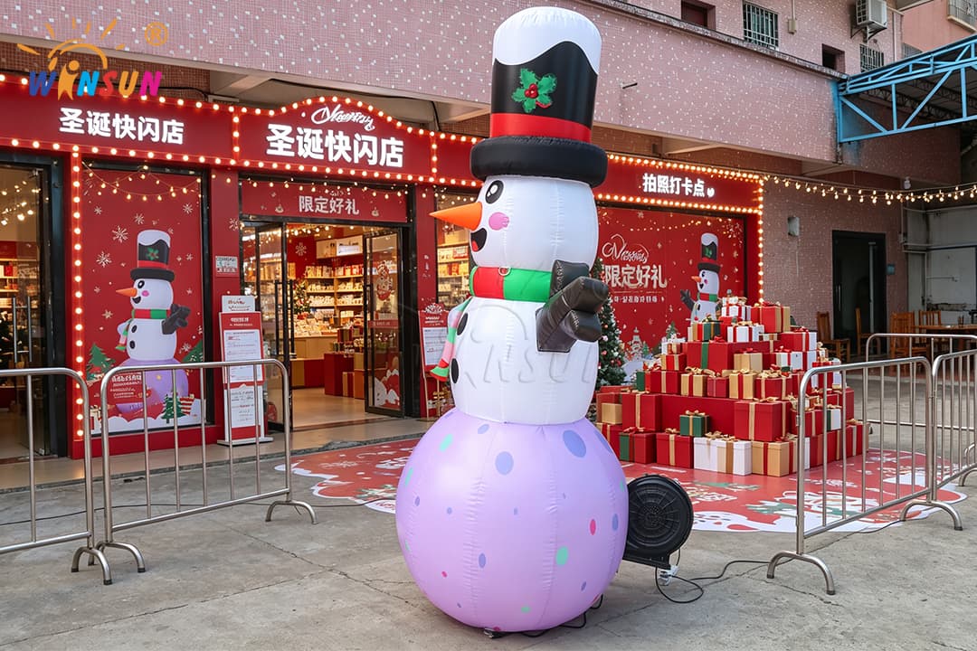 inflatable snowman for city Christmas celebrations